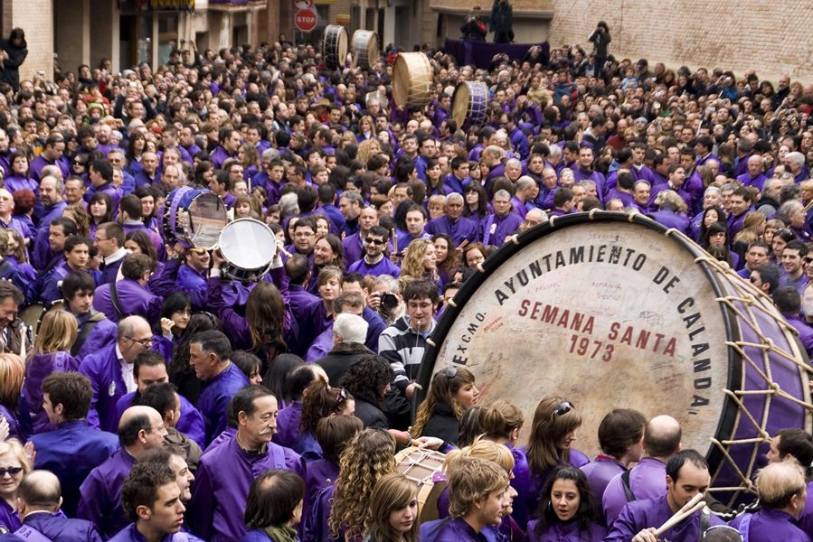 Rompida de la hora en Calanda.