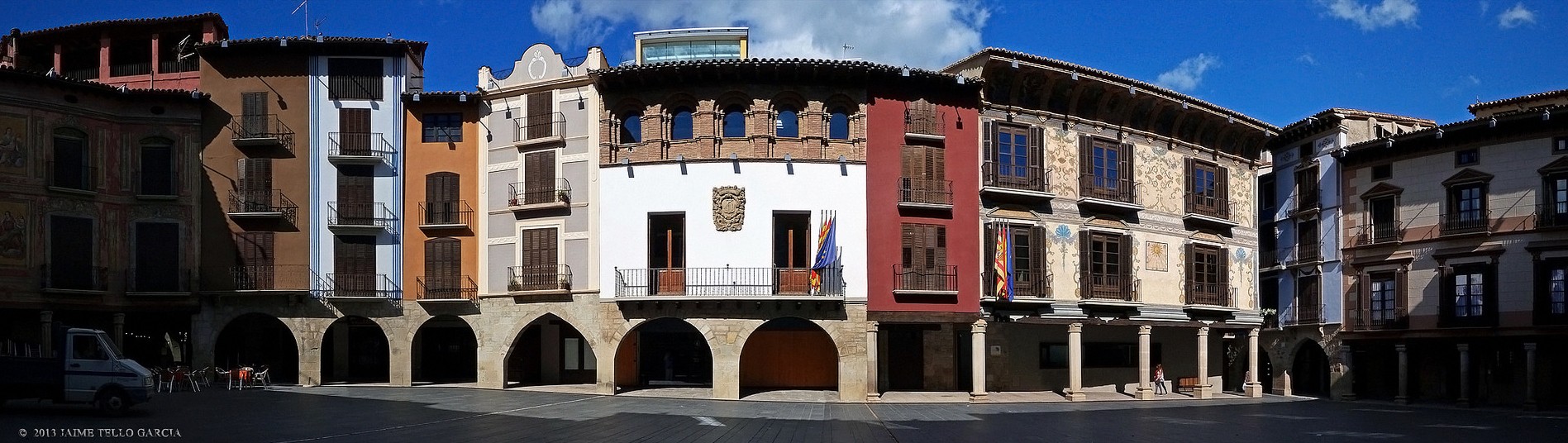 JAIME TELLO GARCIA GRAUS