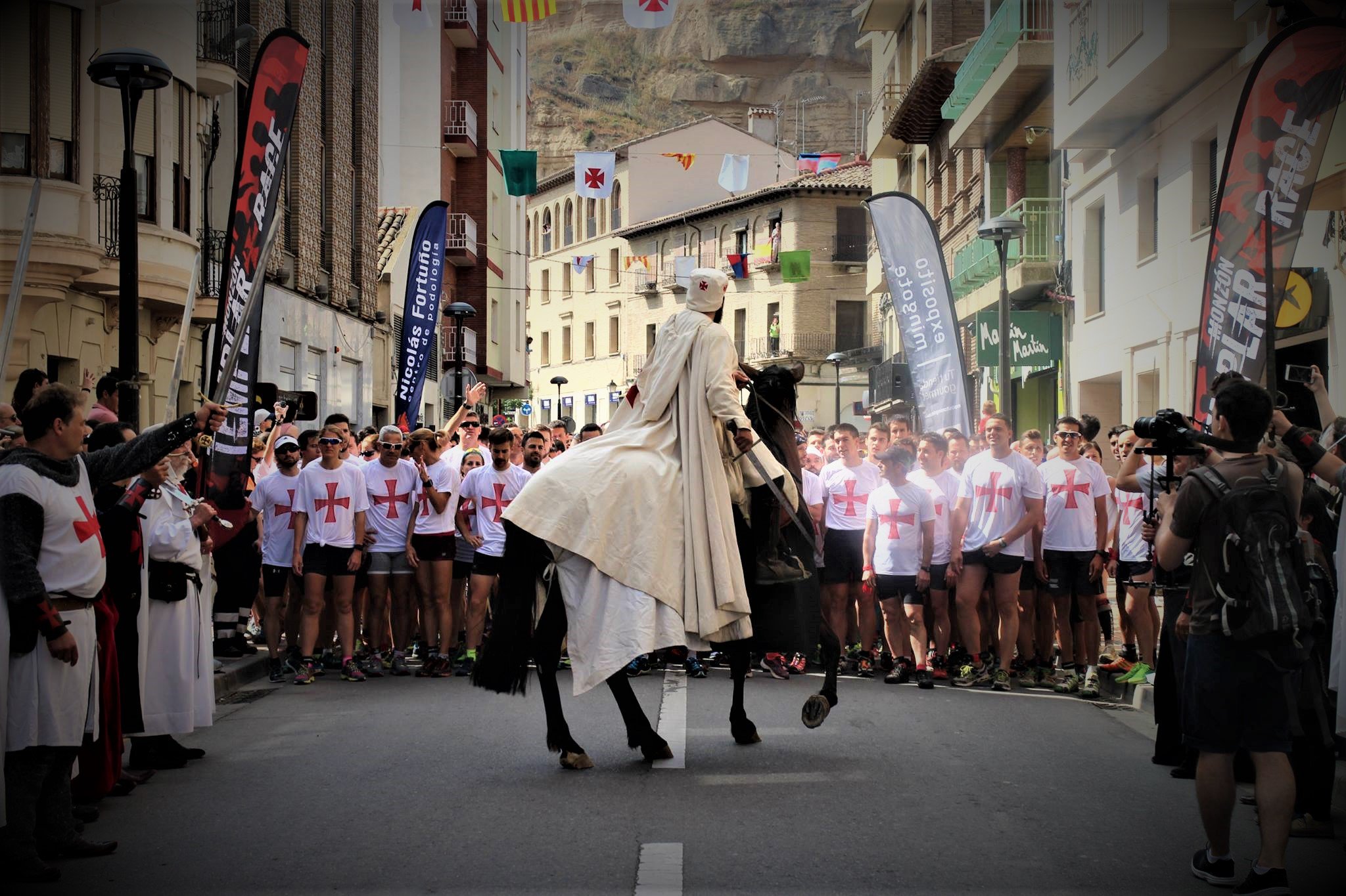 La Templar race es una de las mejores carreras de obstáculos de España y la tenemos en Aragón en el pueblo de Monzón en Huesca